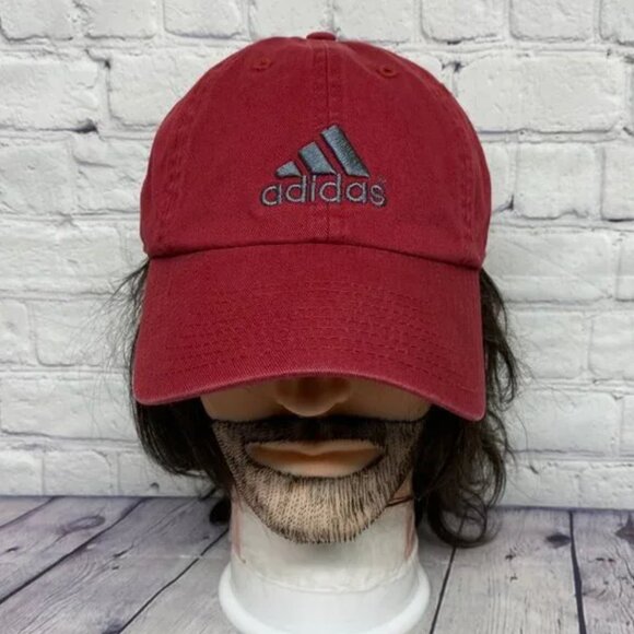 Adidas CLIMALITE Hat Cap Strap Back Burgundy Embroidered Logo One Size Fits All - Picture 1 of 11